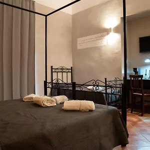 Pirandello Guest house